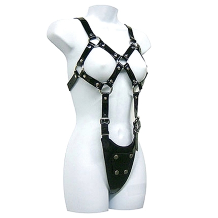 leather body - exposed body woman