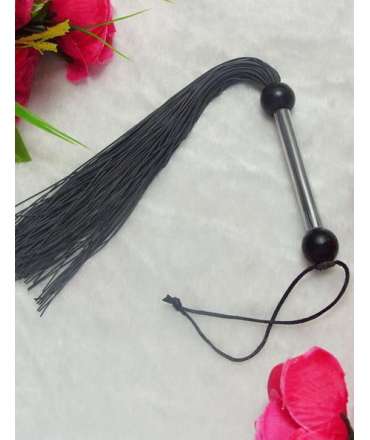 Whip in Black Silicone 333012