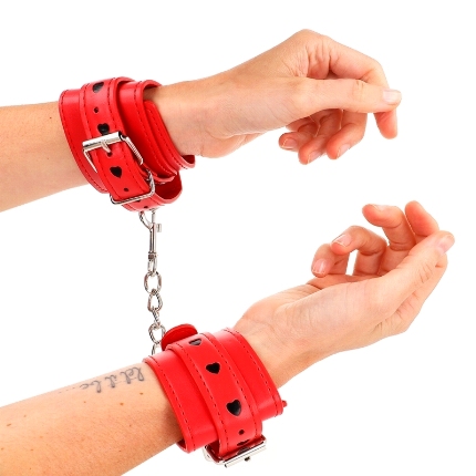 kink - red wrist restraints with black heart inlay adjustable 21-28 cm x 5.5 cm