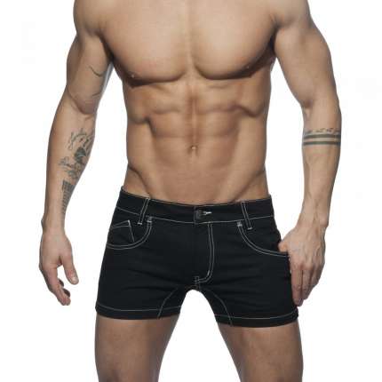Adicta A Los Shorts De La Tela Cruzada Short De Color Negro,500158